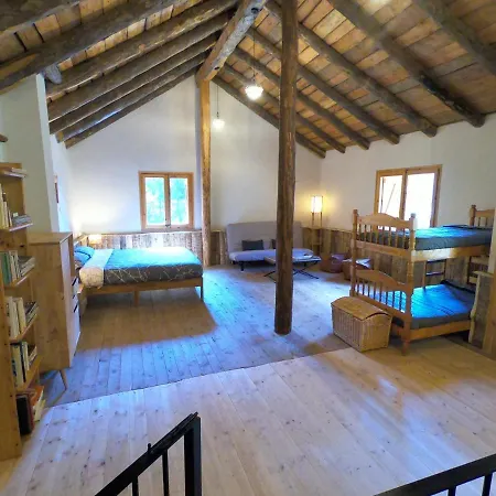 Bordes Pirineu, Pintor Luxury tent *