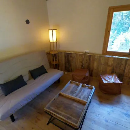 Bordes Pirineu, Pintor Luxury tent